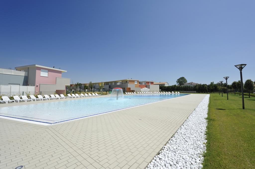 Bosco Dell'Impero Nettuno Apartamento Bibione Exterior foto